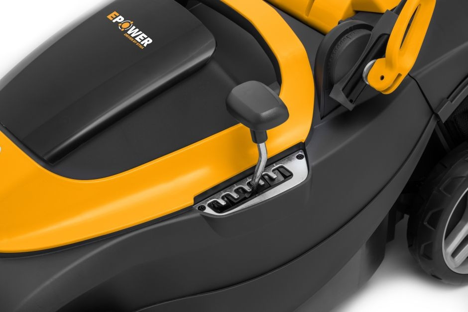 Газонокосилка Stiga Collector 136 AE Kit 291342068/ST1 (с АКБ) Газонокосилка Stiga Collector 136 AE Kit 291342068/ST1 (с АКБ)