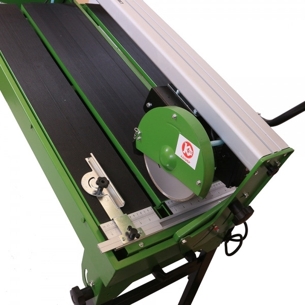 Плиткорез Калибр ЭПЛ-200/920СК Плиткорез Калибр ЭПЛ-200/920СК