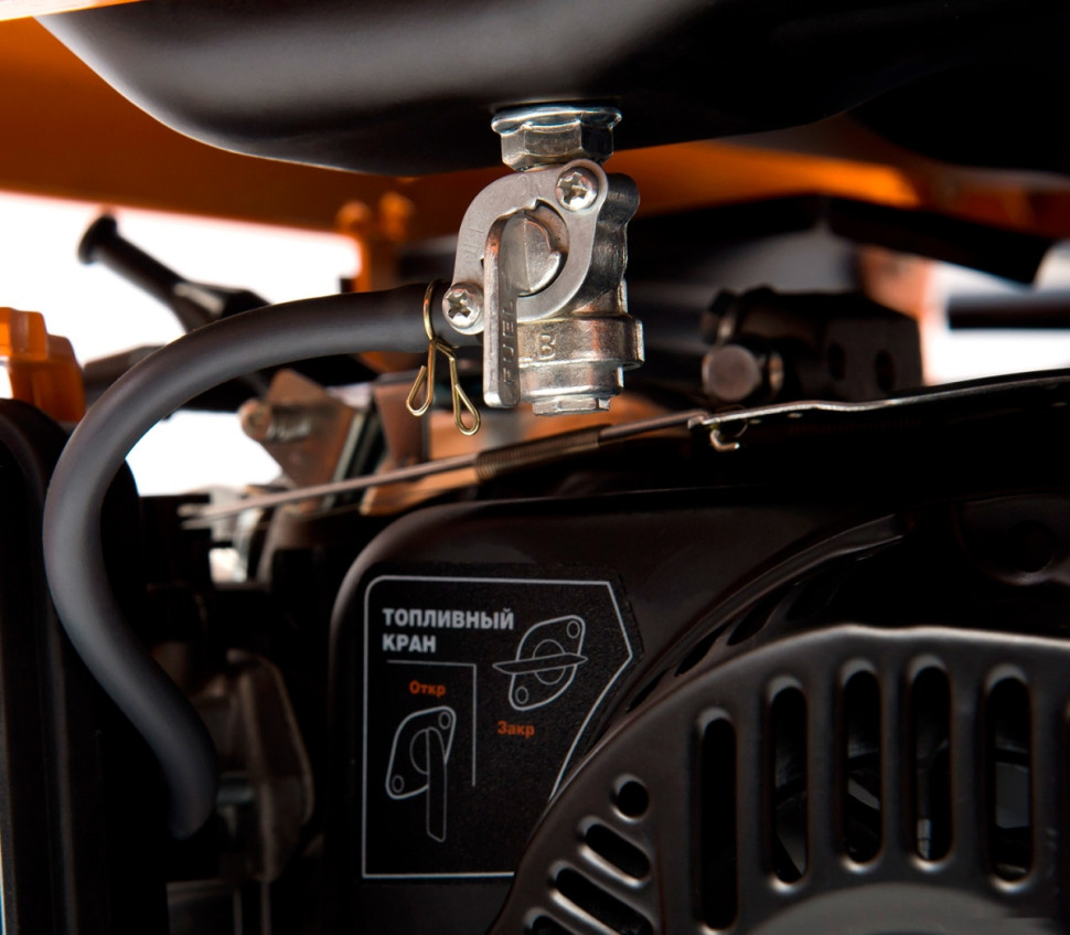 Генератор Daewoo Power GDA 8500E Генератор Daewoo Power GDA 8500E