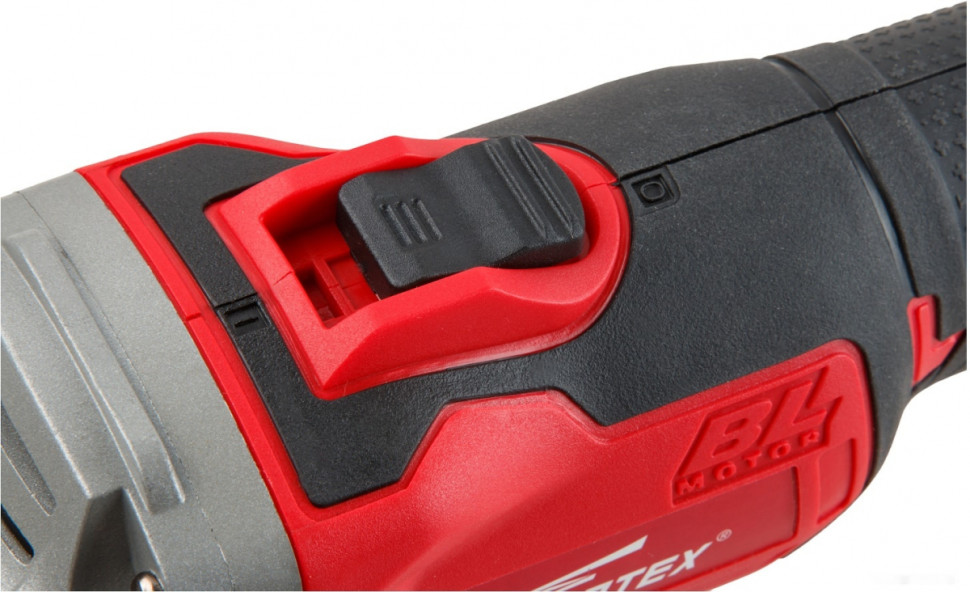 Угловая шлифмашина Wortex CAG 1812 E 1BCAG001A29 (с 1-им АКБ) Угловая шлифмашина Wortex CAG 1812 E 1BCAG001A29 (с 1-им АКБ)