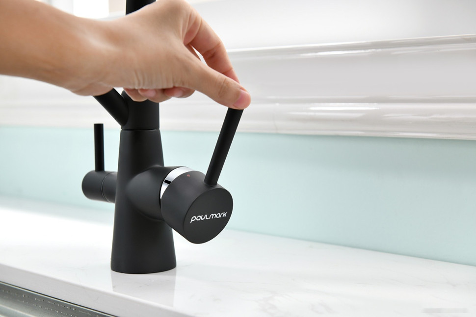 Смеситель Paulmark Siegen SI213111-BRW (бронза/белый) Смеситель Paulmark Siegen SI213111-BRW (бронза/белый)