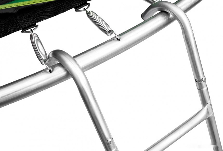 Батут Alpin 4.35 м с защитной сеткой и лестницей Батут Alpin 4.35 м с защитной сеткой и лестницей