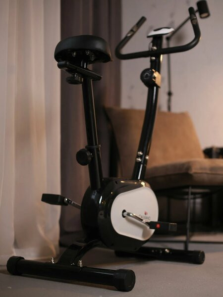 Велотренажер Calviano Fit Black Велотренажер Calviano Fit Black