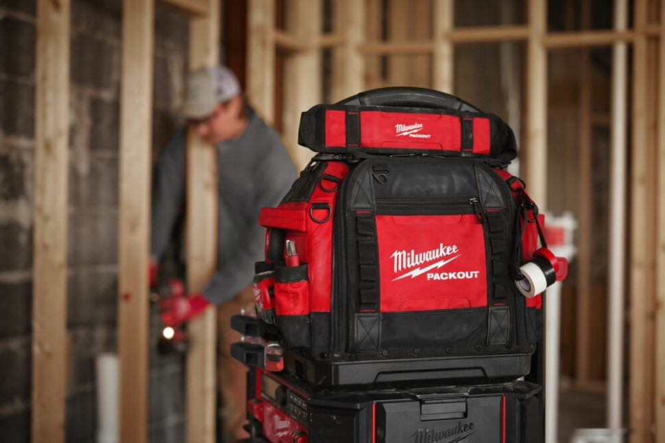 Ящик для инструментов Milwaukee Packout Closed Tote Tool Bag 4932493623