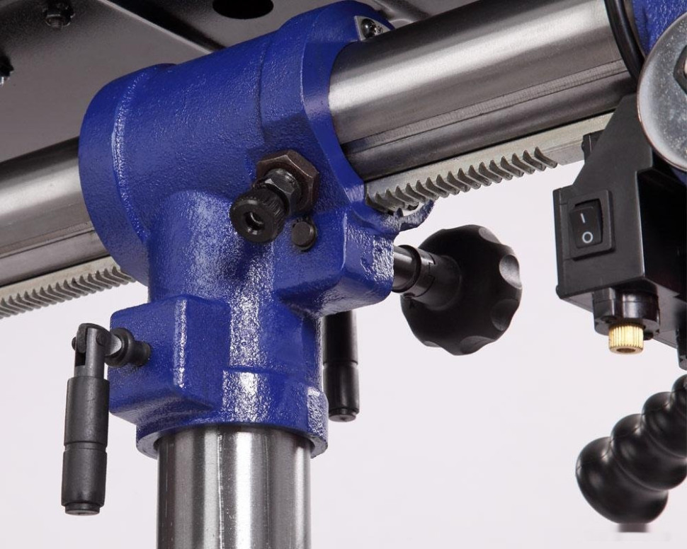 Станок Белмаш RDP430-16 S104A Станок Белмаш RDP430-16 S104A