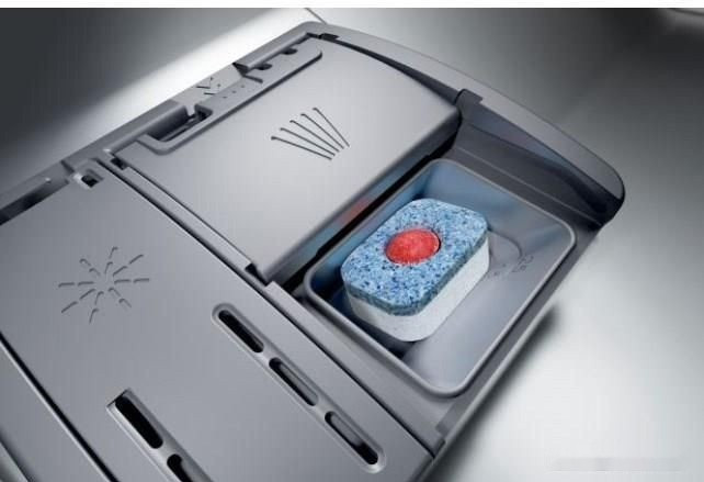 Посудомоечная машина Bosch Serie 4 SMS4EKI06E