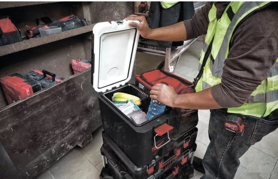 Ящик для инструментов Milwaukee Packout Hardcooler 4932471722