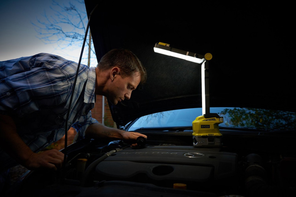 Фонарь Ryobi One+ [R18ALF-0]