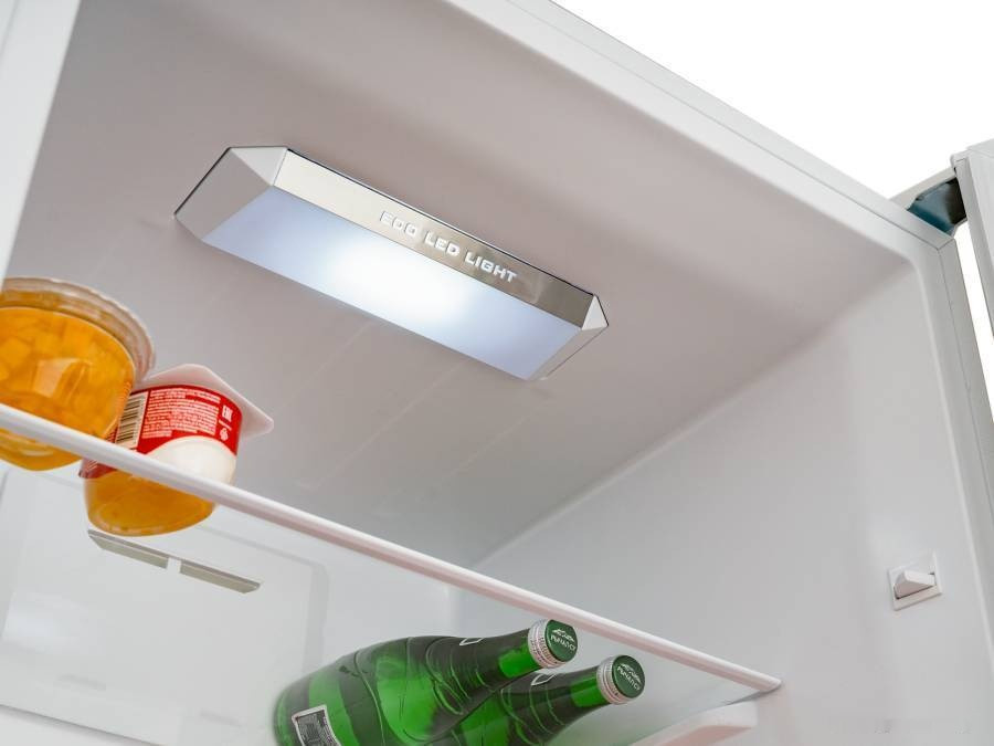 Холодильник Schaub Lorenz SLU C188D0 W Холодильник Schaub Lorenz SLU C188D0 W