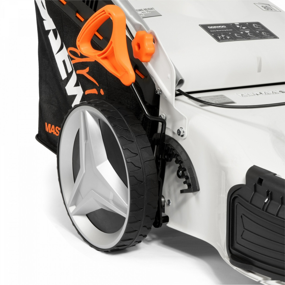 Газонокосилка Daewoo Power L 60SP Газонокосилка Daewoo Power L 60SP