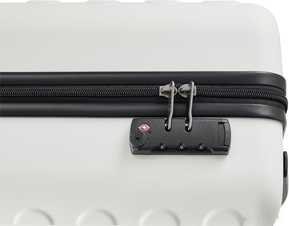 Чемодан-спиннер Ninetygo Rhine Luggage 28" (белый) Чемодан-спиннер Ninetygo Rhine Luggage 28" (белый)