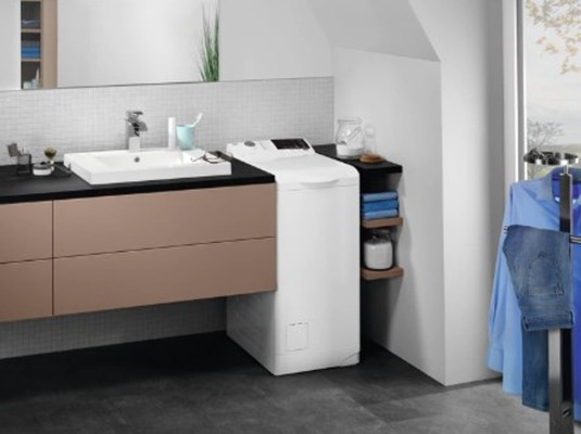 Стиральная машина AEG LTX6GR261 Стиральная машина AEG LTX6GR261