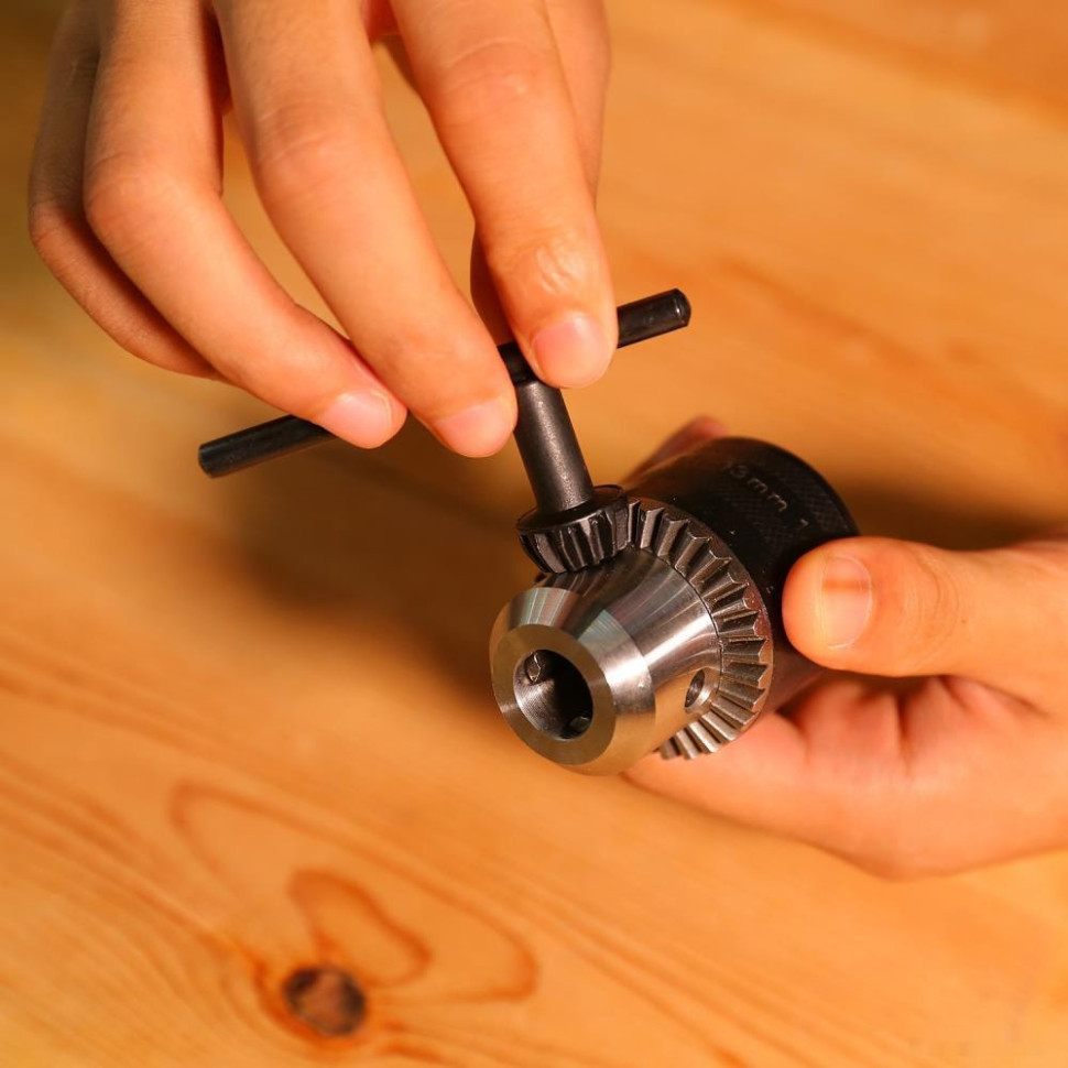 Перфоратор Deko DKH1000W SET Перфоратор Deko DKH1000W SET