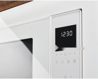 Микроволновая печь Electrolux LMS4253TBW