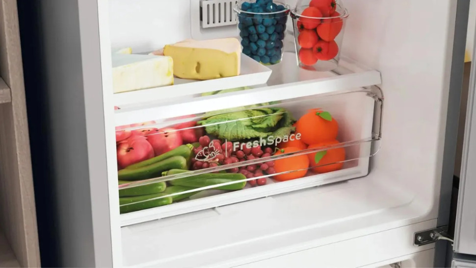 Холодильник с морозильником Indesit ITS 4180 NG