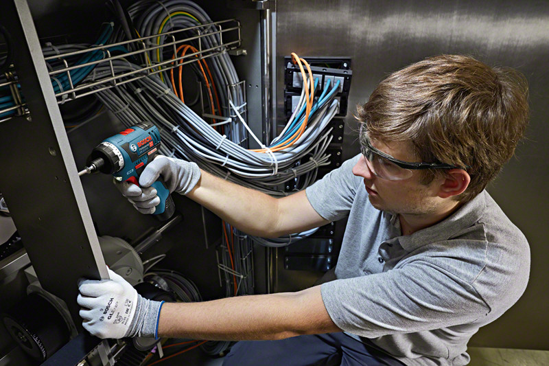 Дрель-шуруповерт Bosch GSR 10.8 V-EC HX Дрель-шуруповерт Bosch GSR 10.8 V-EC HX