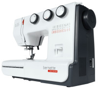 Швейная машина Bernina Bernette B35