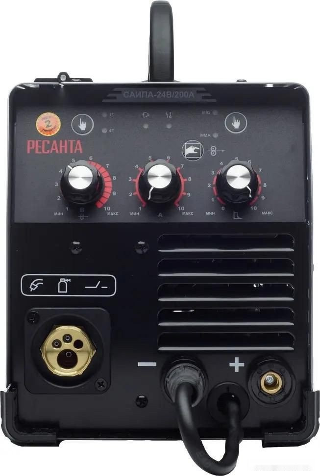 Сварочный инвертор Ресанта САИПА-24В/200А Сварочный инвертор Ресанта САИПА-24В/200А