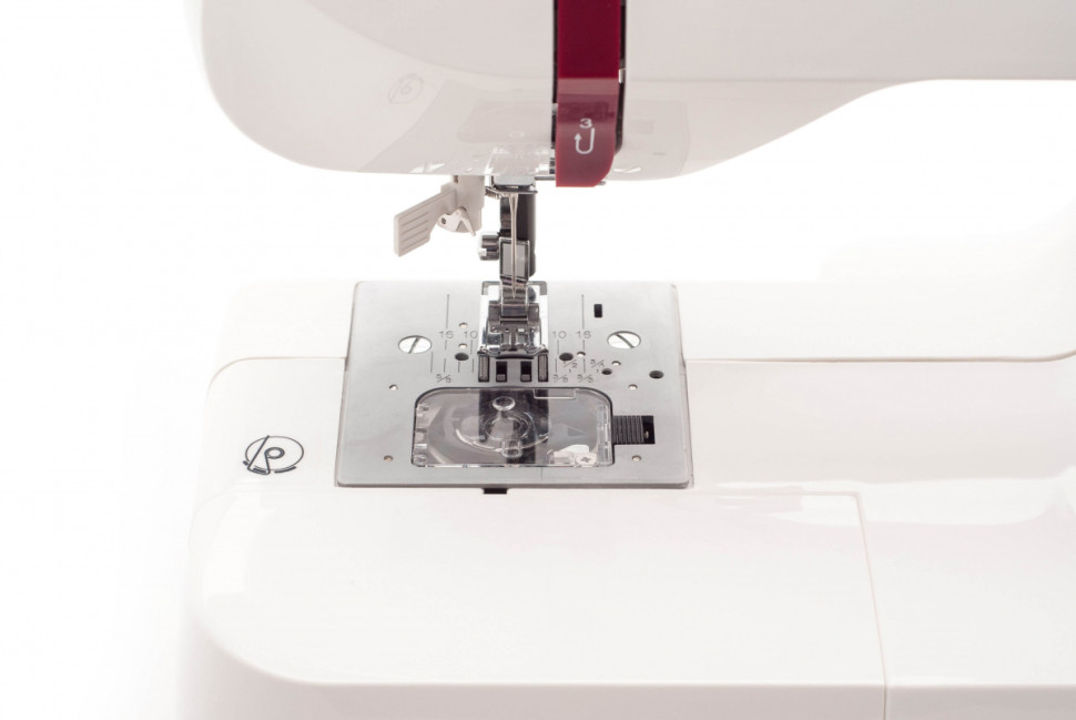 Швейная машина Jaguar 137 Швейная машина Jaguar 137