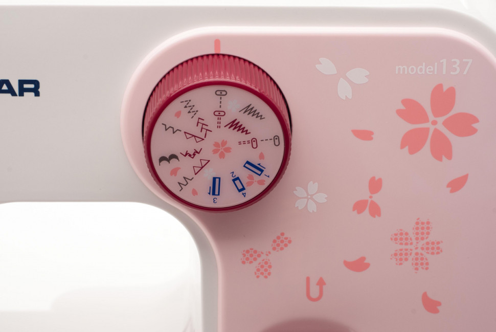 Швейная машина Jaguar 137 Швейная машина Jaguar 137