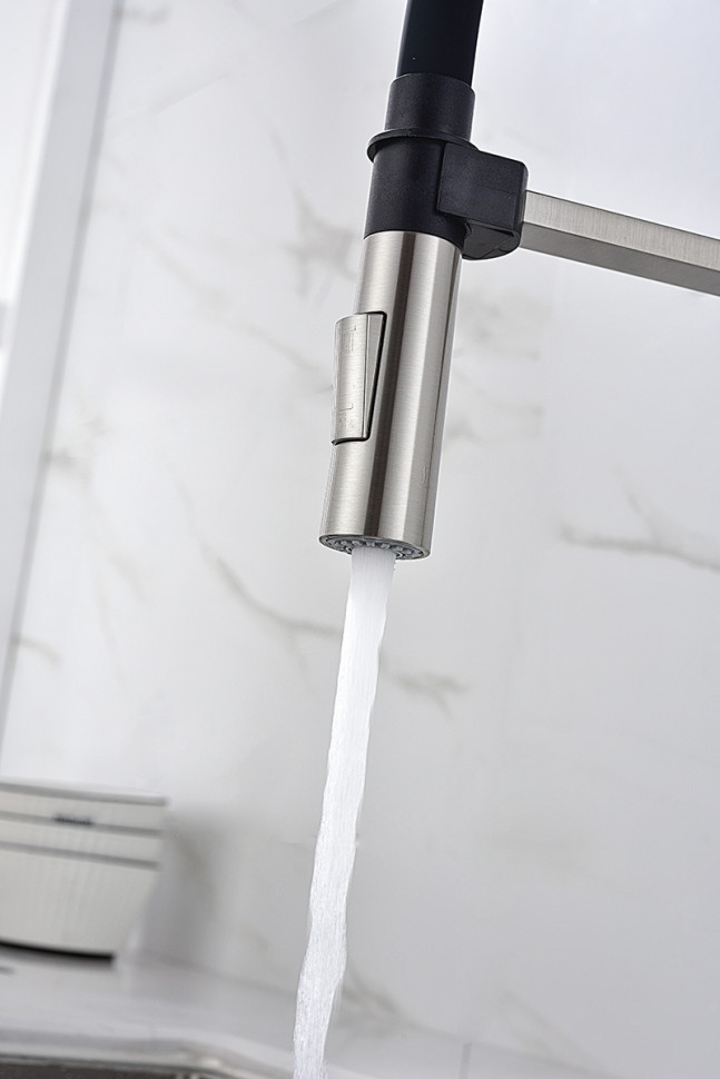 Смеситель Paulmark Halt HA214021-NI (черный/никель) Смеситель Paulmark Halt HA214021-NI (черный/никель)