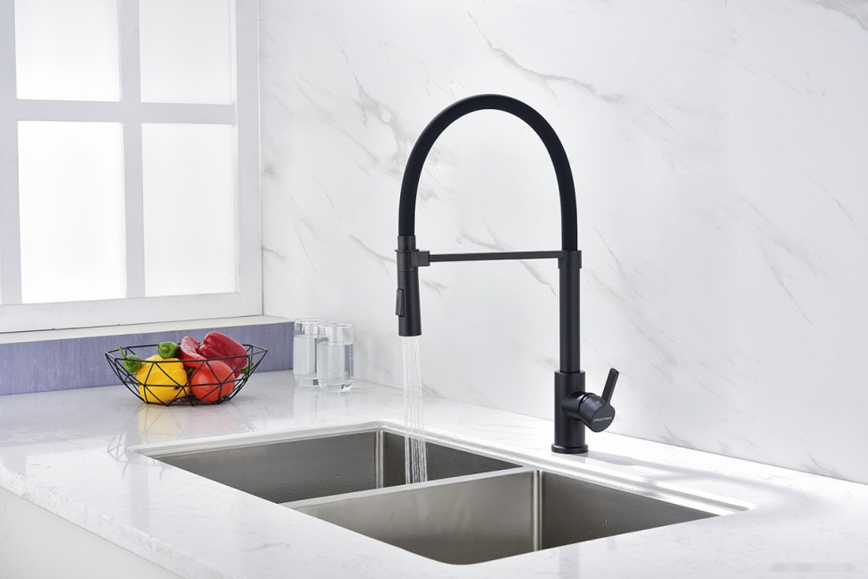 Смеситель Paulmark Halt HA214021-NI (черный/никель) Смеситель Paulmark Halt HA214021-NI (черный/никель)