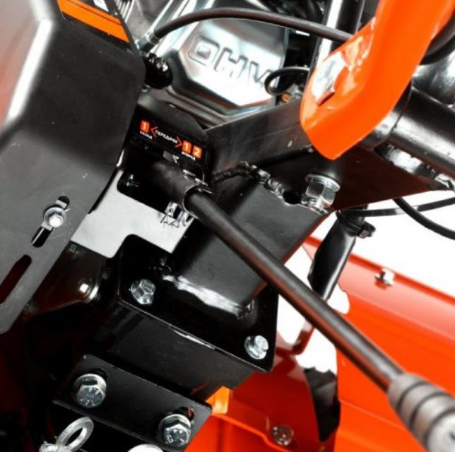 Бензиновый мотоблок Patriot Урал (колеса EXTREME)