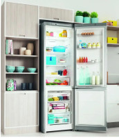 Холодильник с морозильником Indesit ITS 4200 NG