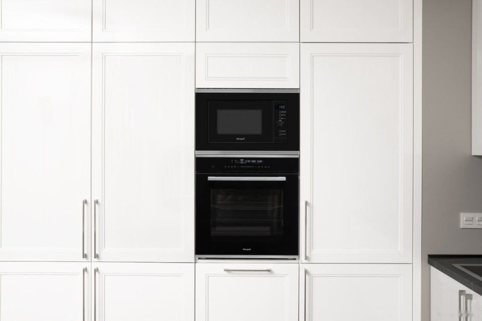 Микроволновая печь Weissgauff HMT-720 BX Grill Микроволновая печь Weissgauff HMT-720 BX Grill