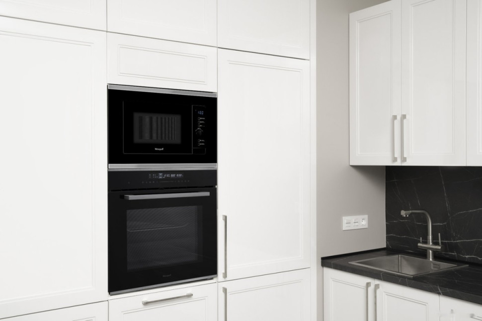 Микроволновая печь Weissgauff HMT-720 BX Grill Микроволновая печь Weissgauff HMT-720 BX Grill