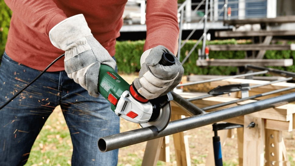 Угловая шлифмашина Bosch PWS 850-125 06033A270B Угловая шлифмашина Bosch PWS 850-125 06033A270B