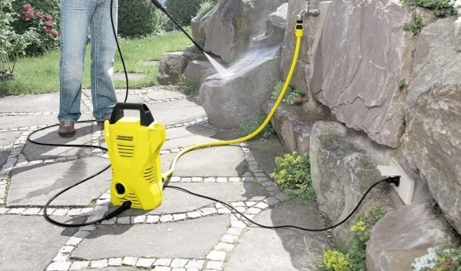 Мойка высокого давления Karcher K 2 Compact Мойка высокого давления Karcher K 2 Compact