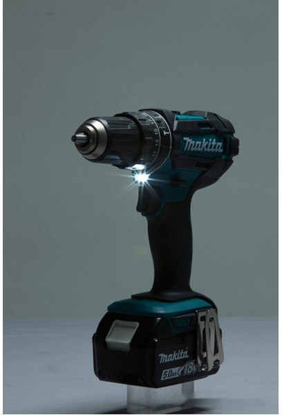 Ударная дрель-шуруповерт Makita DHP482Z (без АКБ) Ударная дрель-шуруповерт Makita DHP482Z (без АКБ)