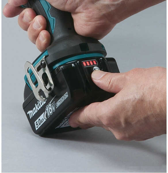 Ударная дрель-шуруповерт Makita DHP482Z (без АКБ) Ударная дрель-шуруповерт Makita DHP482Z (без АКБ)