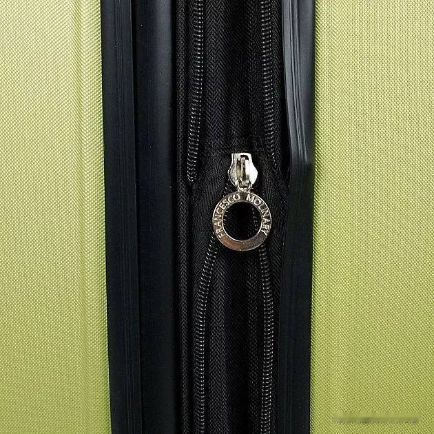 Чемодан-спиннер Francesco Molinary 336-161426/3-20 (салатовый) Чемодан-спиннер Francesco Molinary 336-161426/3-20 (салатовый)