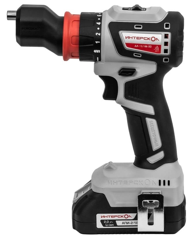 Аккумуляторная дрель-шуруповерт Интерскол Комби ДА-13/18В 50 (776.2.2.79) Аккумуляторная дрель-шуруповерт Интерскол Комби ДА-13/18В 50 (776.2.2.79)
