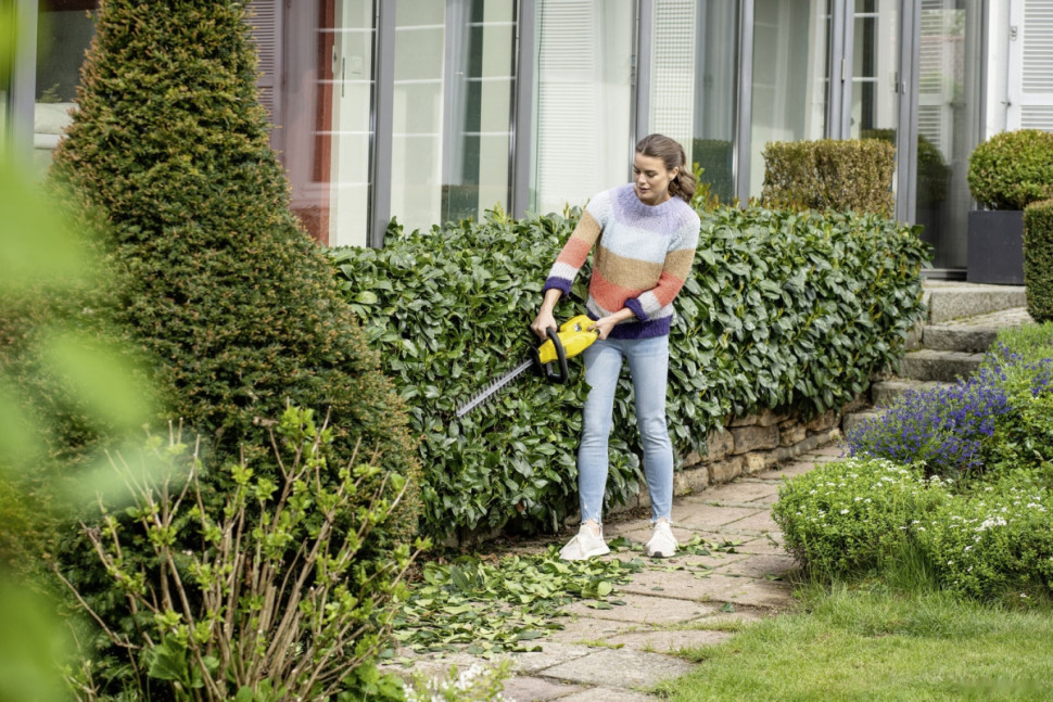 Кусторез Karcher HGE 18-45 (с 1-им АКБ) Кусторез Karcher HGE 18-45 (с 1-им АКБ)