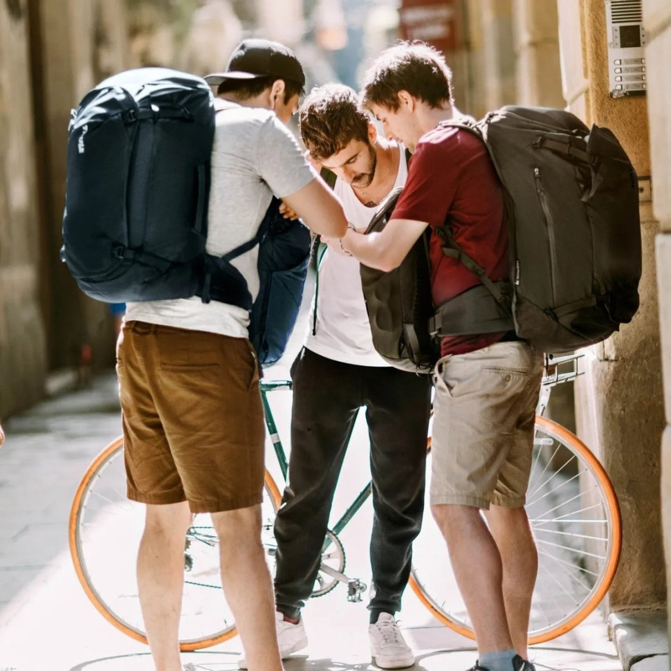 Рюкзак Thule Landmark 70L (темный хаки)