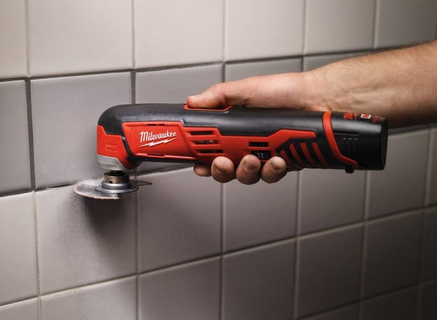 Шлифовальная машина Milwaukee C12 MT-202B Шлифовальная машина Milwaukee C12 MT-202B