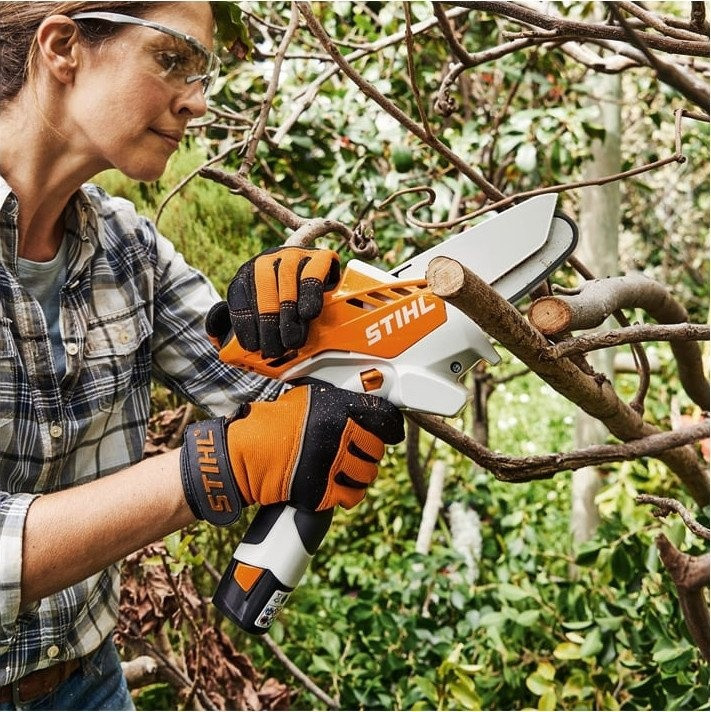 Аккумуляторная пила Stihl GTA 26 SET 25см (с 1-им АКБ) Аккумуляторная пила Stihl GTA 26 SET 25см (с 1-им АКБ)