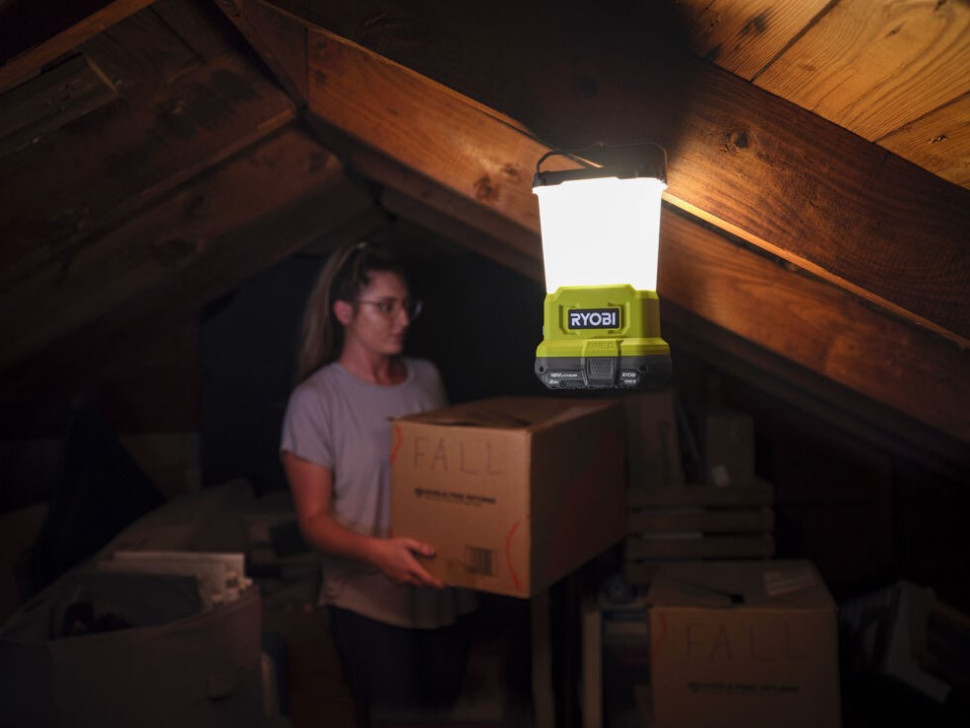 Фонарь Ryobi RLL18-0 (без АКБ) Фонарь Ryobi RLL18-0 (без АКБ)