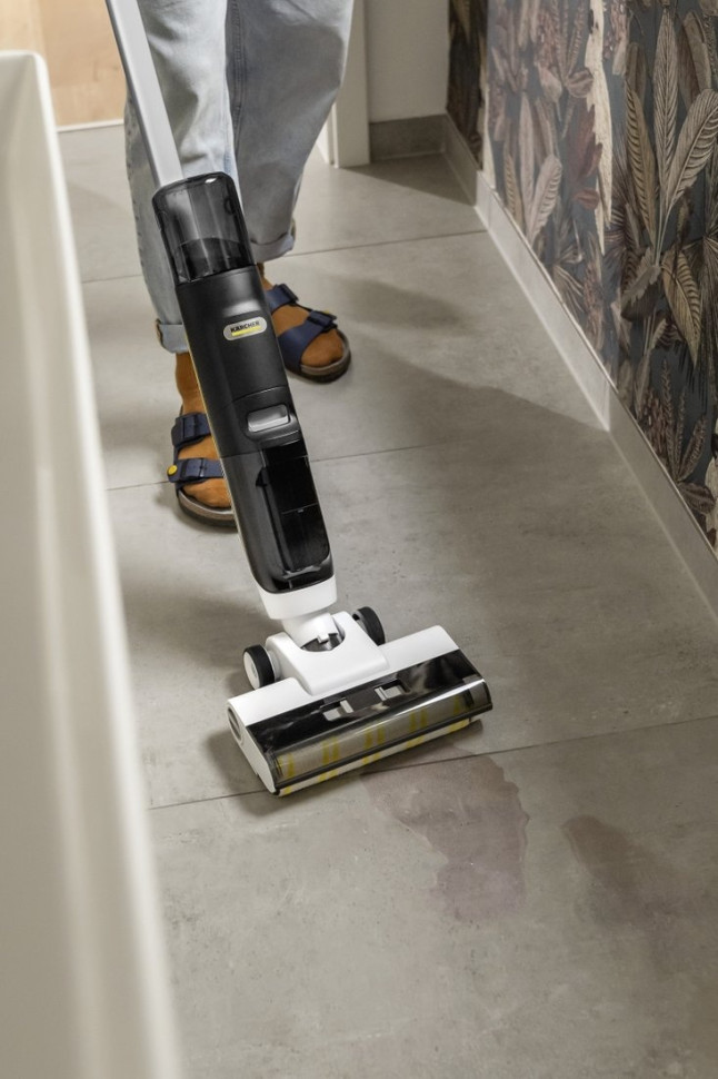 Вертикальный моющий пылесос Karcher FCV 3 Natural N 1.056-124.0 Вертикальный моющий пылесос Karcher FCV 3 Natural N 1.056-124.0