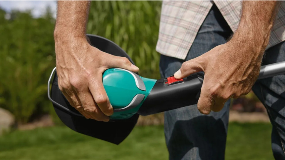 Электрический триммер Bosch ART 30 Электрический триммер Bosch ART 30