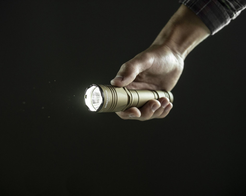 Фонарь Armytek Dobermann Pro Magnet USB Sand (теплый свет) Фонарь Armytek Dobermann Pro Magnet USB Sand (теплый свет)