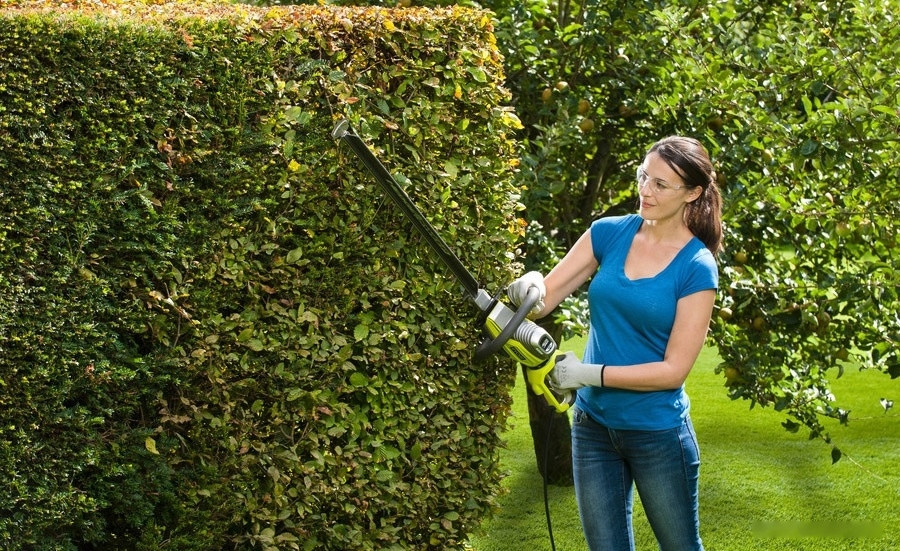 Кусторез Ryobi RHT6760RL Кусторез Ryobi RHT6760RL