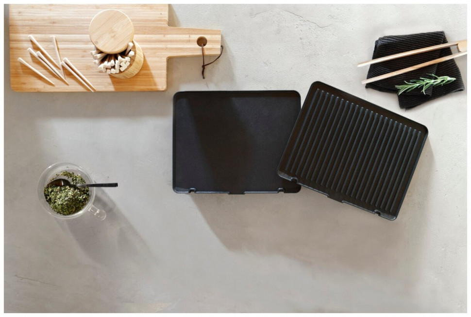 Электрогриль Delonghi CGH1112D