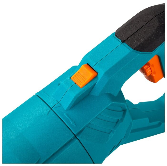 Пила BORT BRS-900 Пила BORT BRS-900