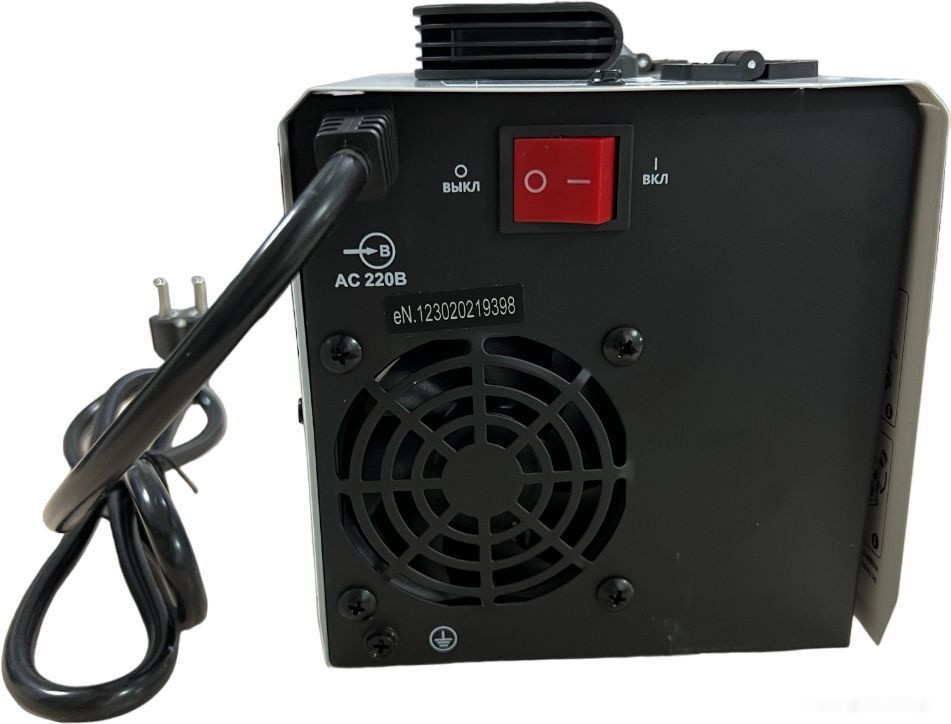 Сварочный инвертор ETECH TEH 175