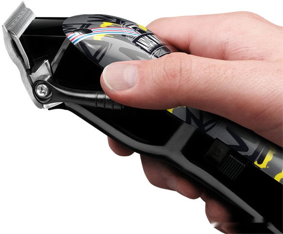 Машинка для стрижки волос Andis Cordless Uspro Li Fade Nation Crown 73100 Машинка для стрижки волос Andis Cordless Uspro Li Fade Nation Crown 73100