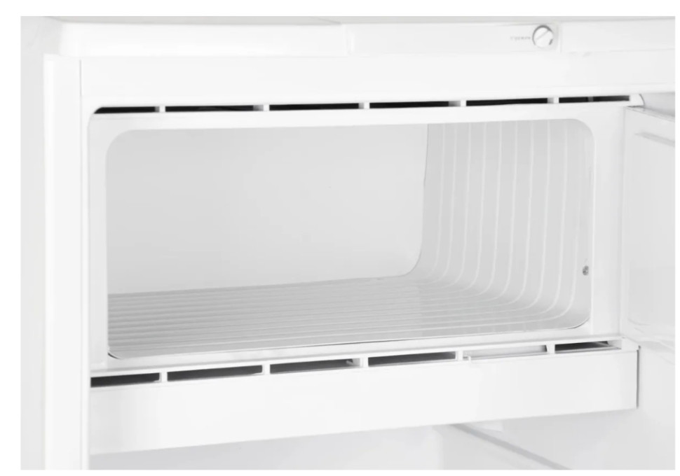 Однокамерный холодильник Бирюса 6 Однокамерный холодильник Бирюса 6